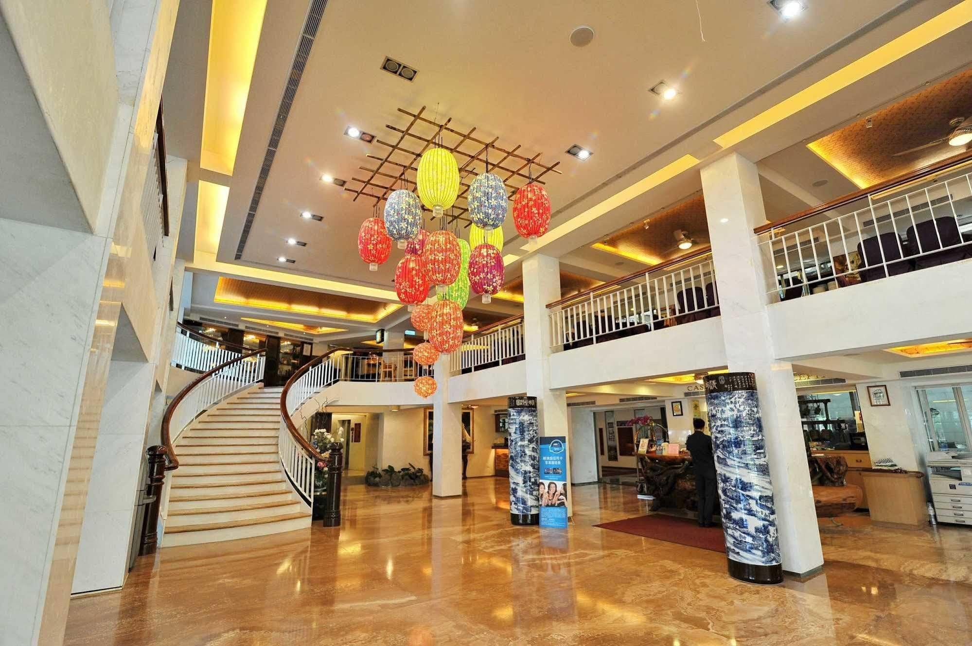 Art Spa Hotel Yilan Экстерьер фото